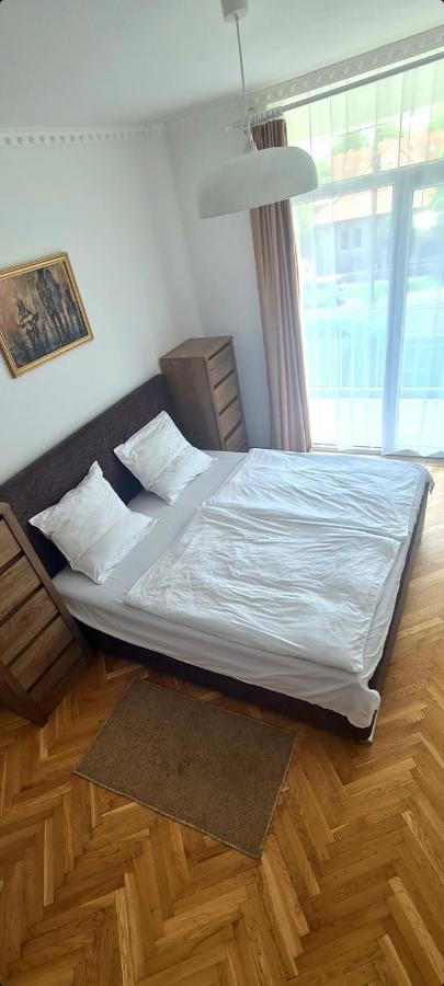 Cosa-Nostra Apartment Hajduszoboszlo Ngoại thất bức ảnh