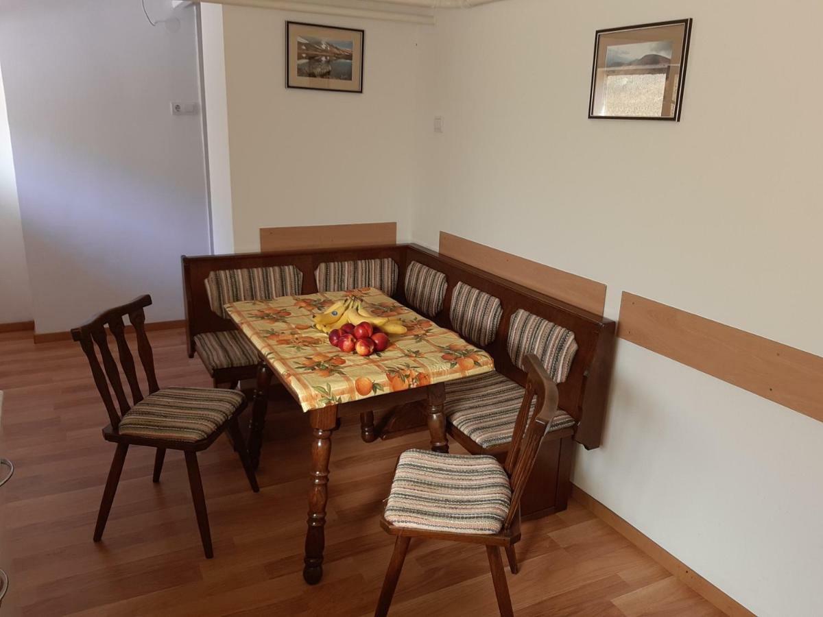 Cosa-Nostra Apartment Hajduszoboszlo Ngoại thất bức ảnh